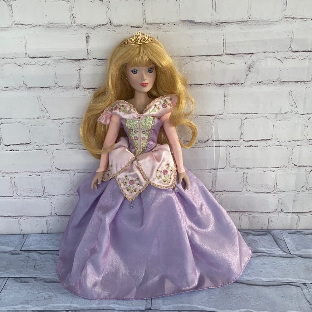 Sleeping Beauty porcelain doll Disney princess